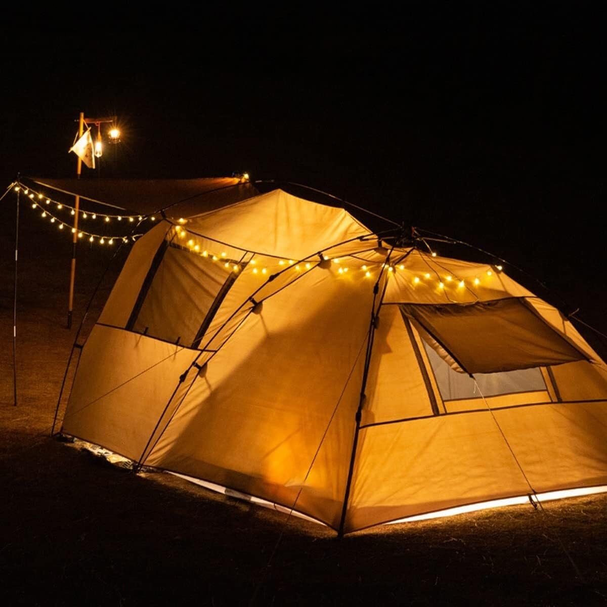 3–4 Person Waterproof Camping Tent with Mesh Ventilation & Canopy Shelter